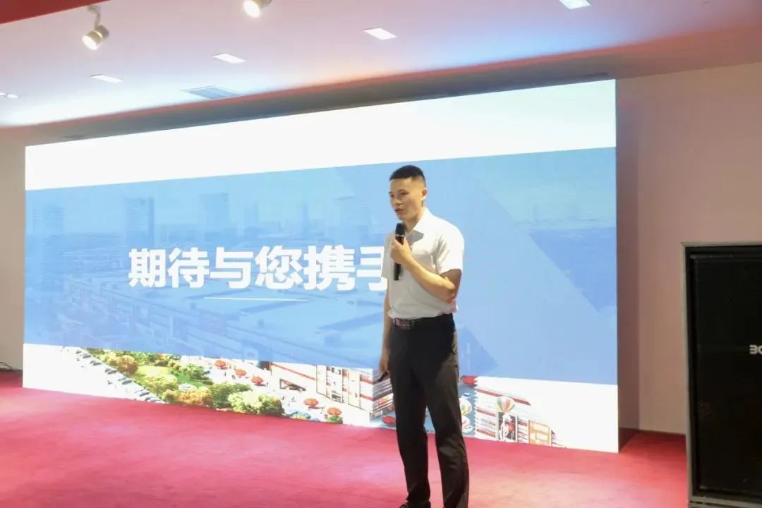 百老汇官方网站
,家具行业协会,家具行业