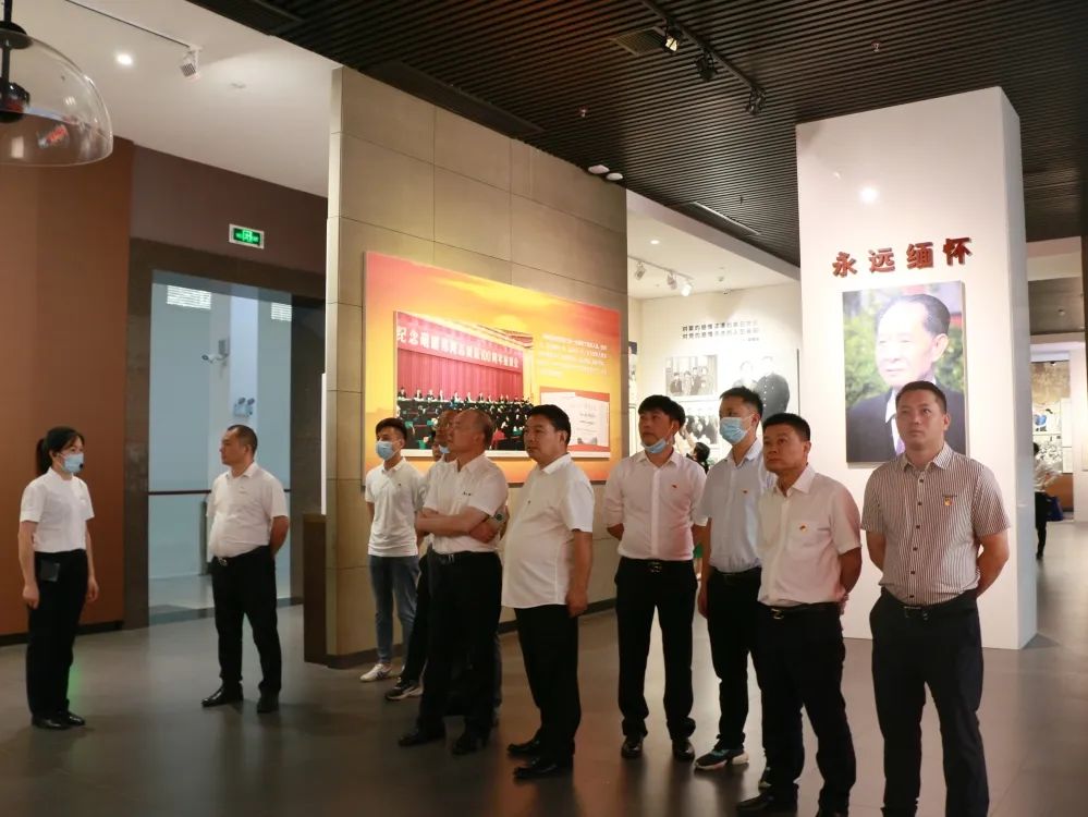 百老汇官方网站
,家具行业协会,家具行业
