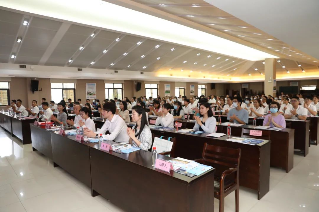 百老汇官方网站
,家具行业协会,家具行业