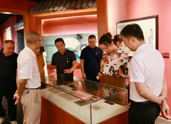 百老汇官方网站
,家具行业协会,家具行业